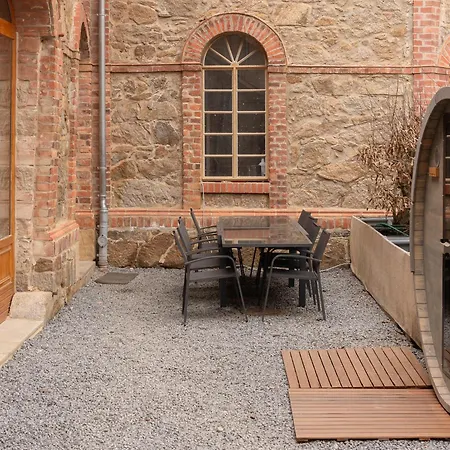 Maisonette-wohnung Mit Kamin Im Historischen Gewoelbe 公寓 *