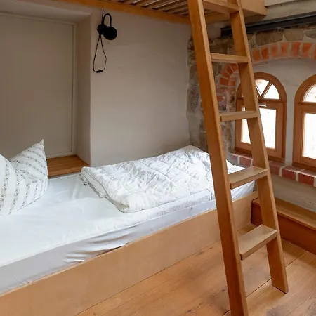 Maisonette-wohnung Mit Kamin Im Historischen Gewoelbe 公寓 *