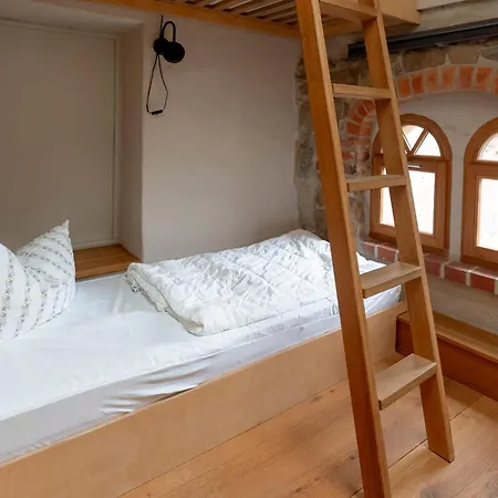 アパート Maisonette-wohnung Mit Kamin Im Historischen Gewoelbe